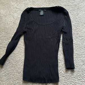 Apostrophe black sweater